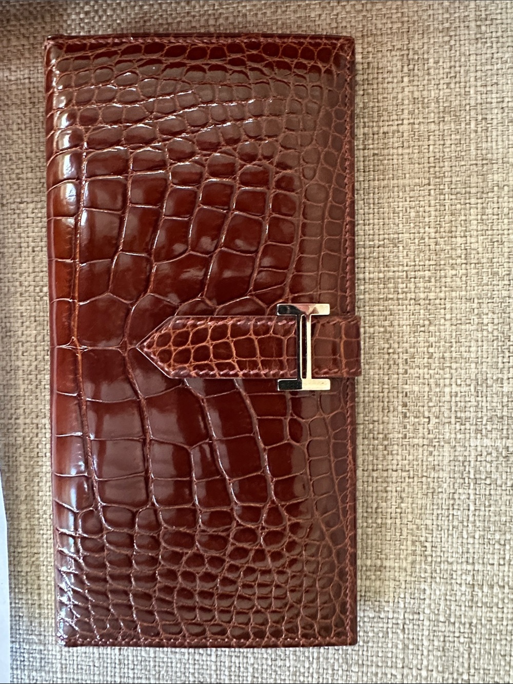 Hermes Brown Croc Bern wallet with palladium H clasp. New, never used.